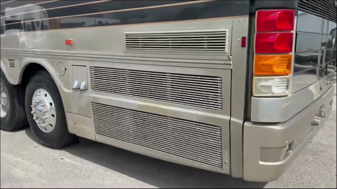 2000 BLUEBIRD WANDERLODGE 43LXI For Sale