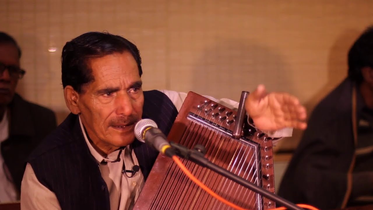 Tori Tirchhi Najariya ke Baan - Main Vaari Balhari Jaoon