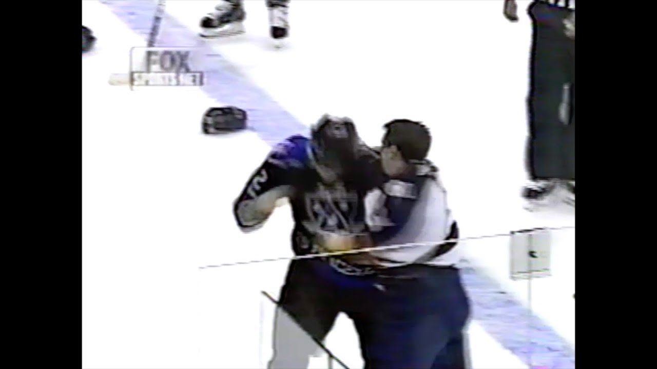 Jeff Odgers Vs. Ian Laperrière Nov. 2nd, 2000