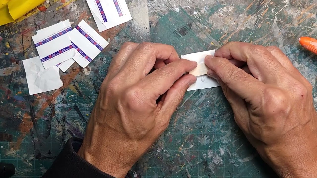 Creating realistic lumber loads for your ho scale centerbeam railcars. #modeltrains #scratchbuild
