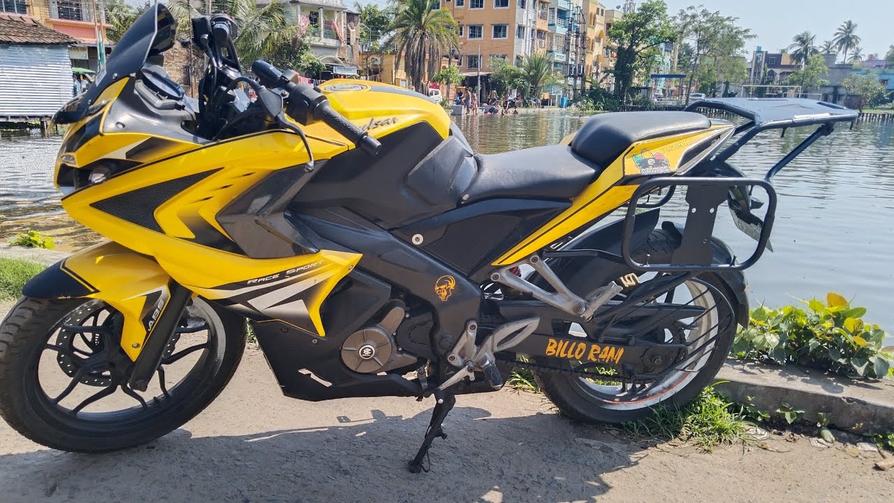 Rs 200 top rack, saddle,back rest .. #rs #rs200 #rs200lovers #MR.moto custom #kolkata
