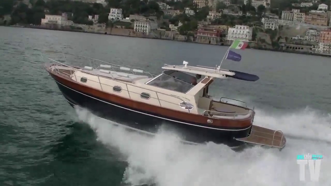 POSITANO 38 by Nautica Esposito