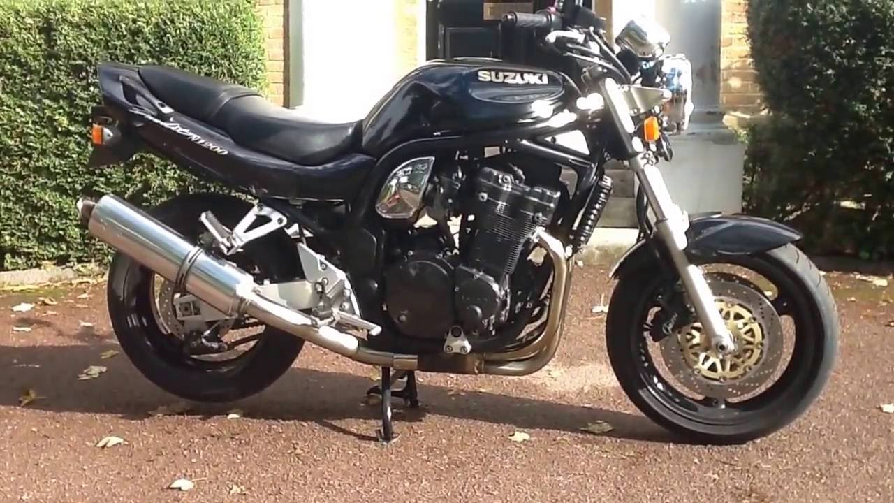 Original Suzuki GSF1200 Bandit MK1 2000 with only 7500 miles and 1 owner