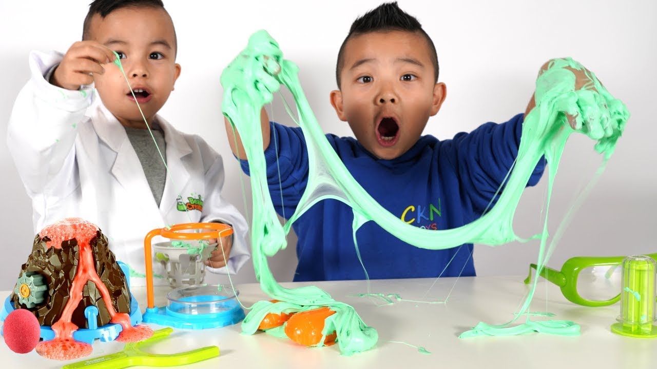 Crazy Kids Experiment  Beaker Creatures Slime Lab CKN