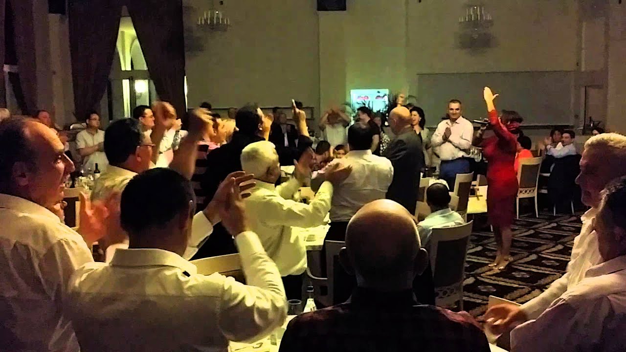 Angela Rusu- Colaj cantece patriotice (live eveniment)