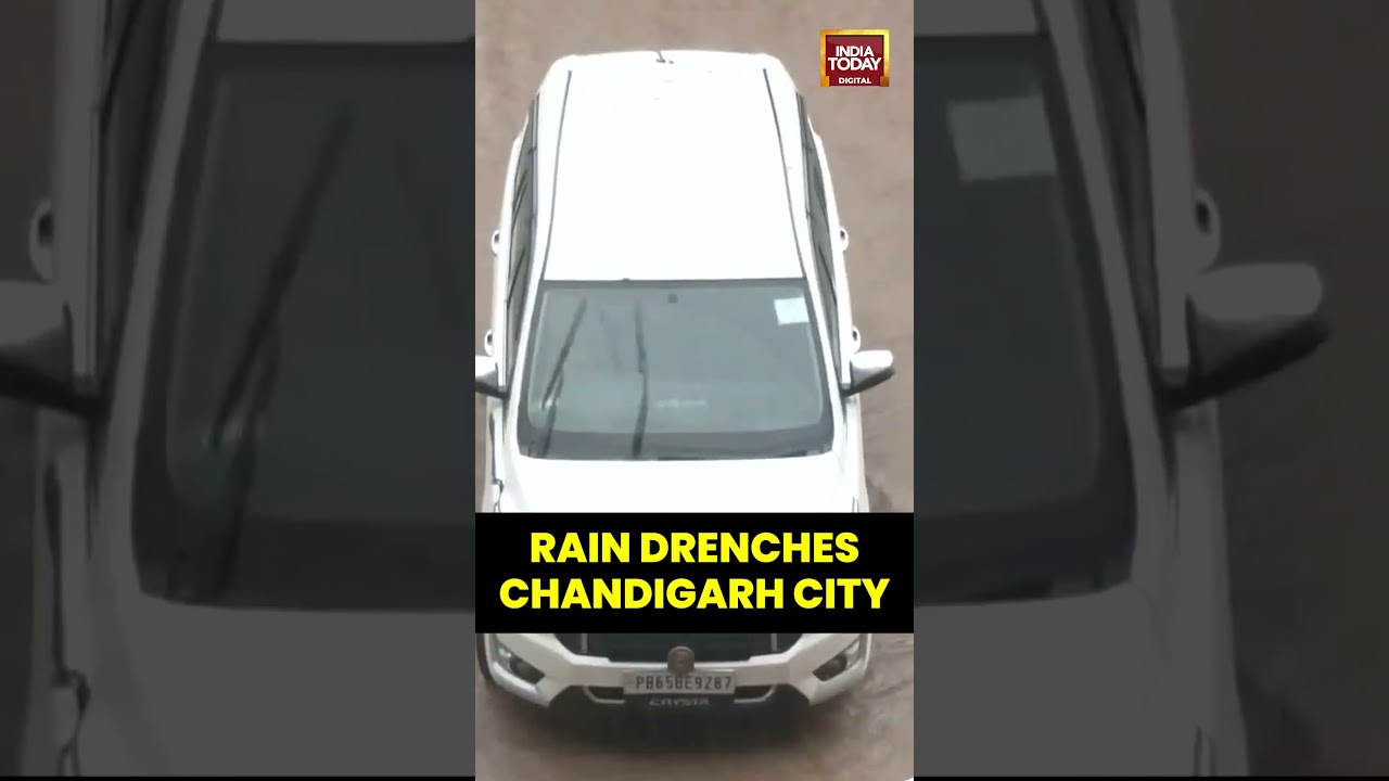 Heavy Rain Lashes Chandigarh, Waterlogging Reported in Several Areas Across the City