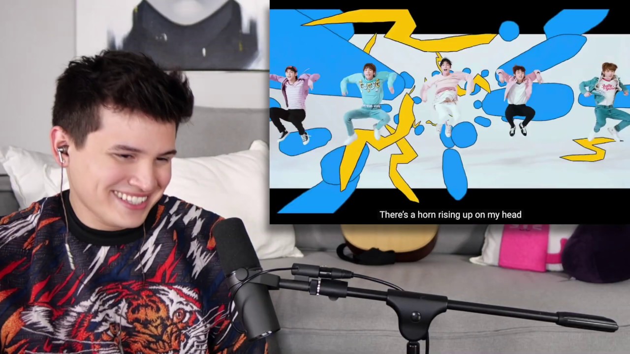 Vocal Coach Reacts to TXT - Crown
