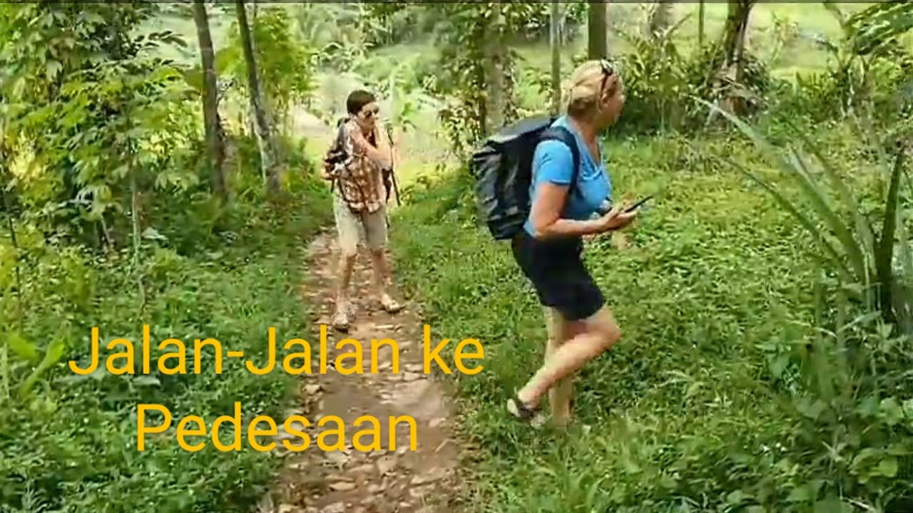 Jalan - jalan bersama Bule dari Jerman ke Pedesaan di Cianjur