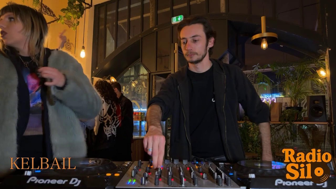 Kelbail / Radio Silo