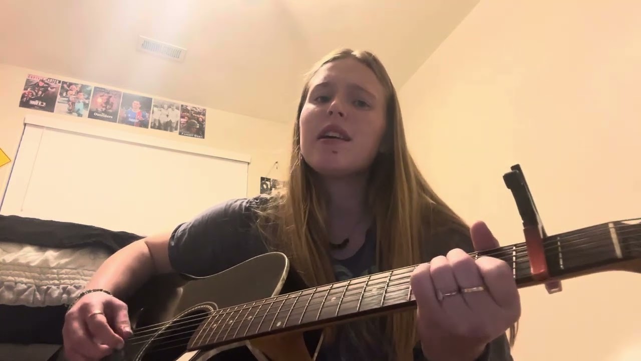 Girl of Constant Sorrow by Joan Baez 