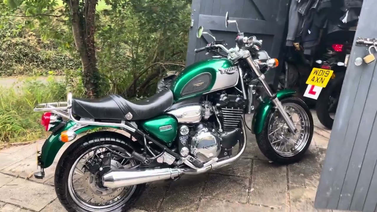 Triumph Legend TT engine noise