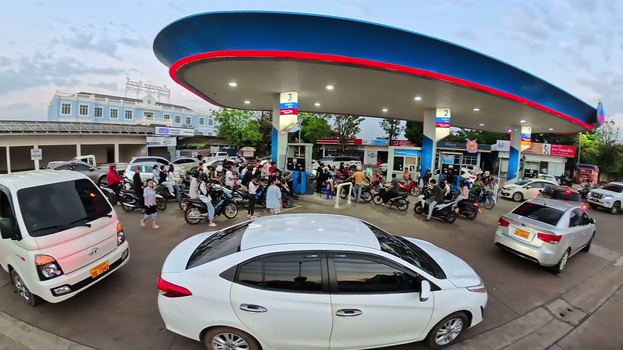 Fuel Panic Buying in Vientiane Laos || March 2026