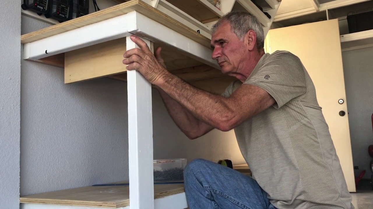 Adding drawers to Workbench.