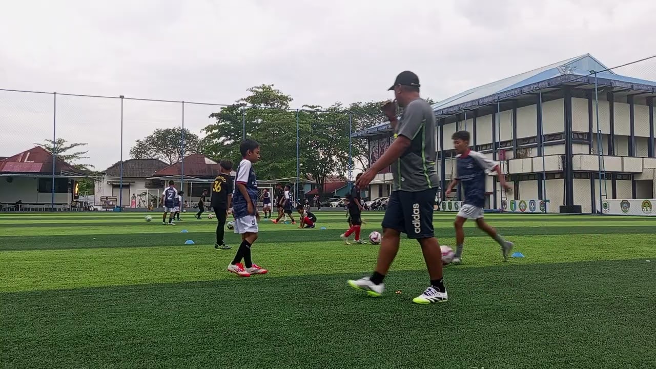 Passing Ball, Keeping Ball season 2⚽♥️😎(@zerotohero75)#football #ssb #wajahbaru #training #minso