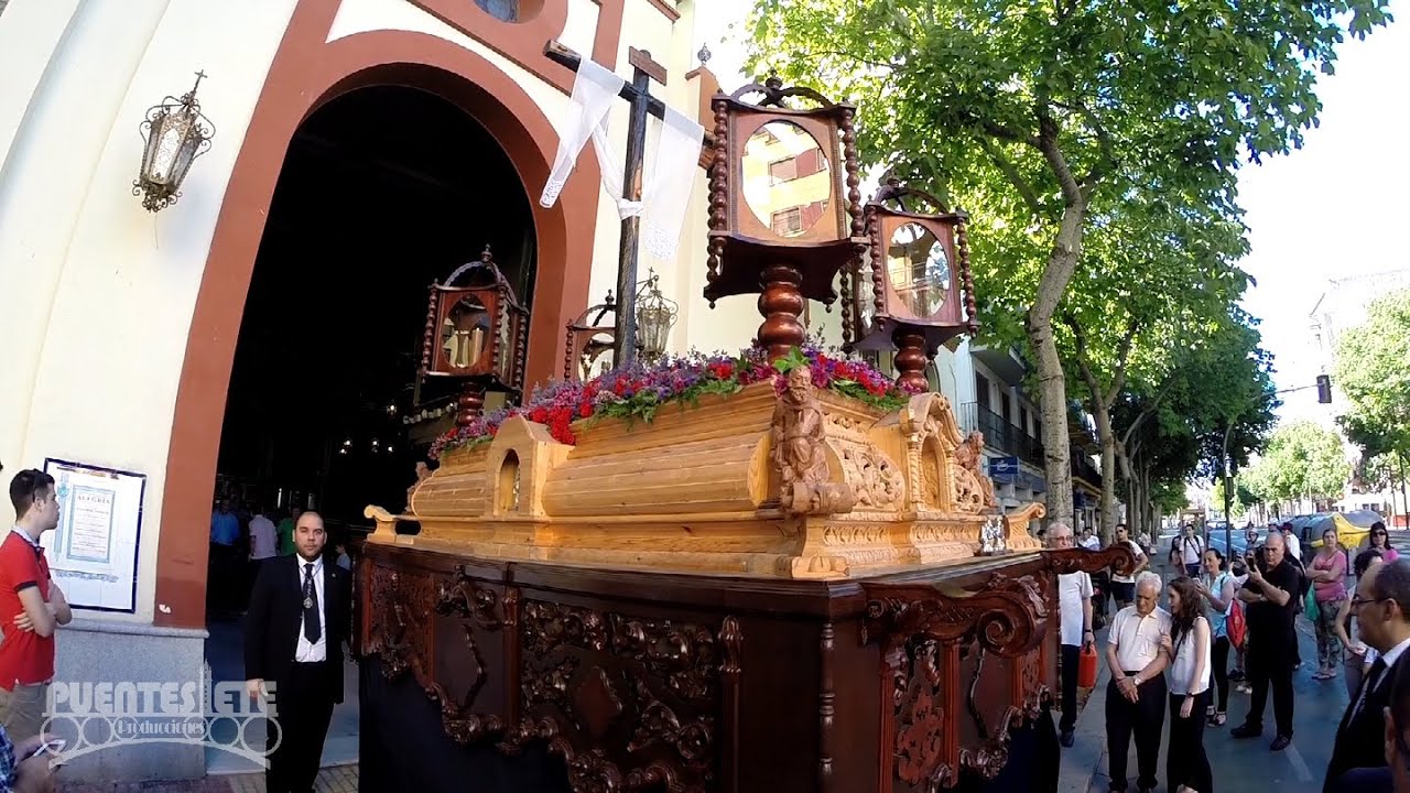 Cruz de Mayo Hermandad de los Negritos.Sevilla 2015.