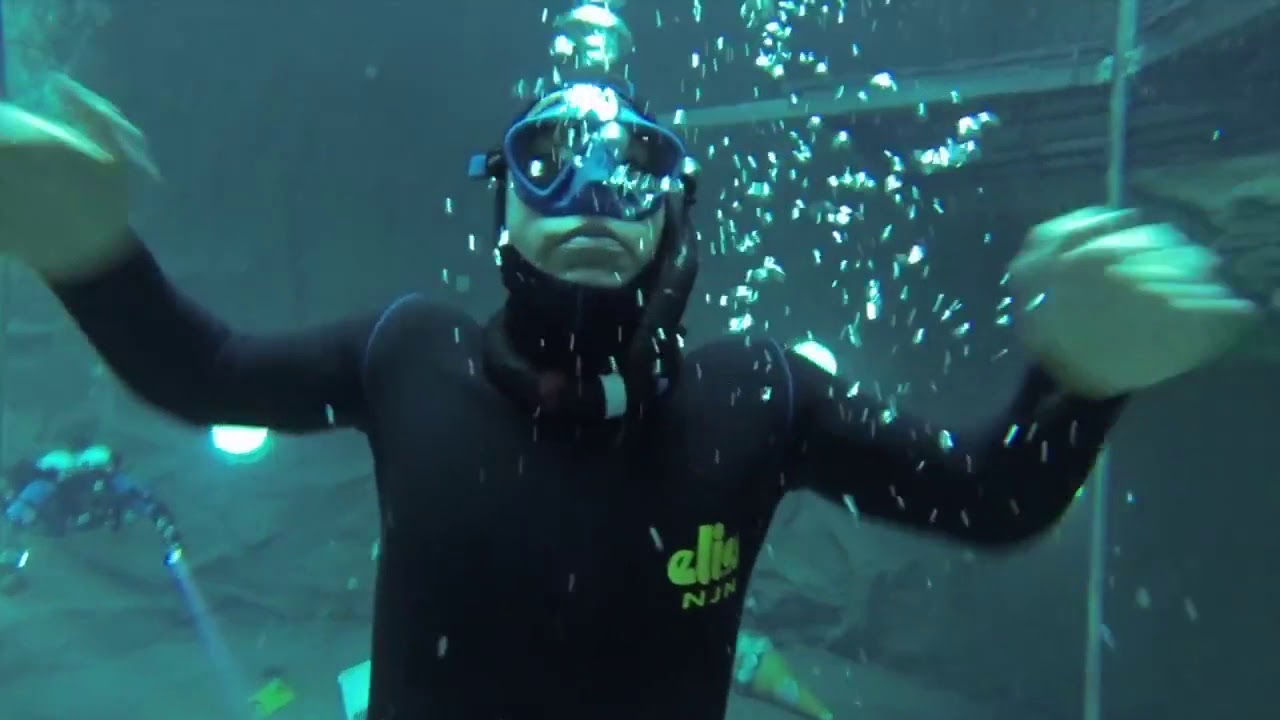 Freedive training in DiveWorld, Enschede, Netherlands