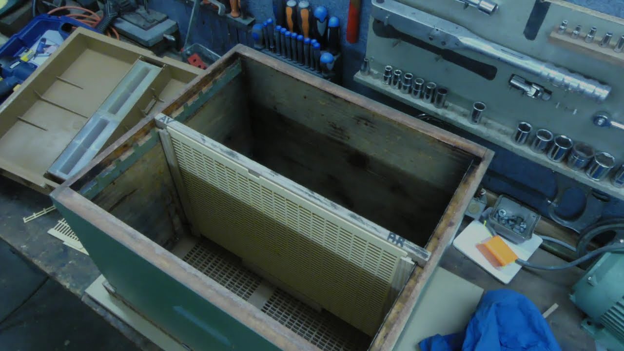 Hors série | Fabrication d'un séparateur pour ruche starter/éleveuse