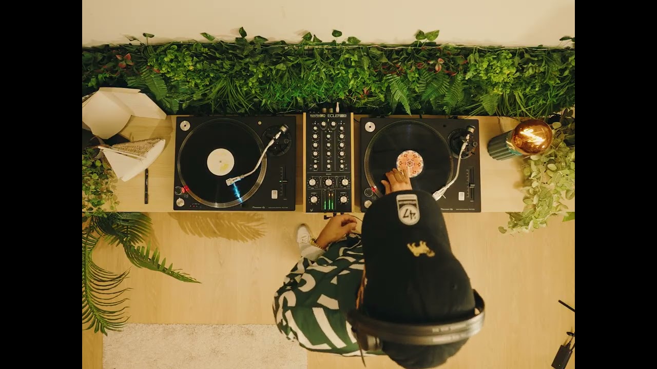 Arthur Barutel / Full Vinyl DJ Set / Nu Disco / House. 🪩