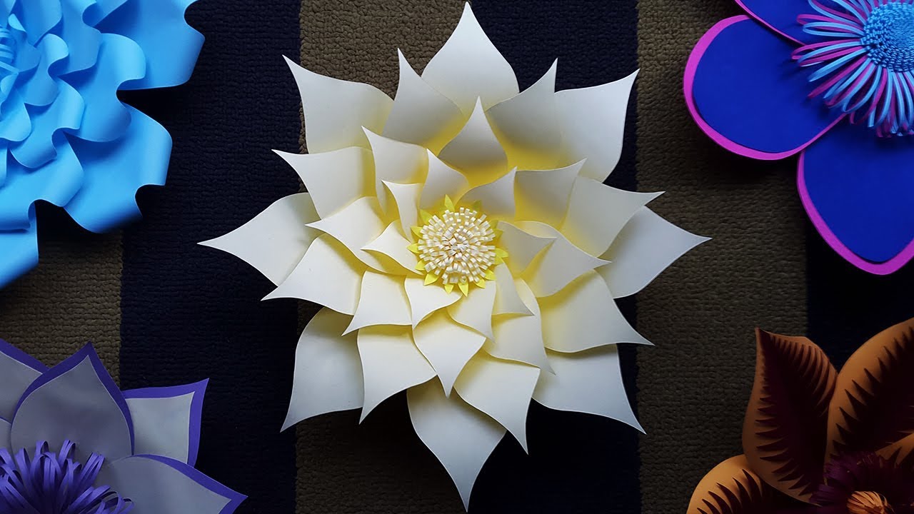 DIY Paper Flower Backdrop Tutorial with Free Template | Wedding Paper Flowers