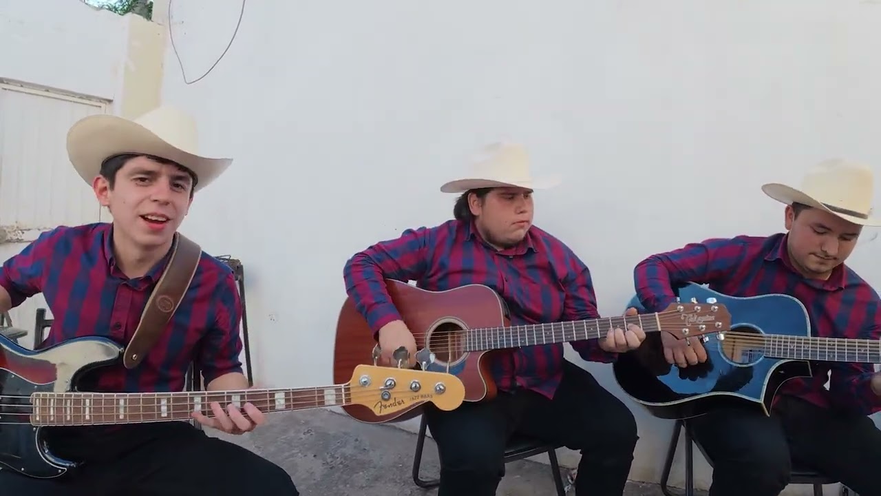 Humilde De Abolengo - Los De La Tercia (En Vivo)