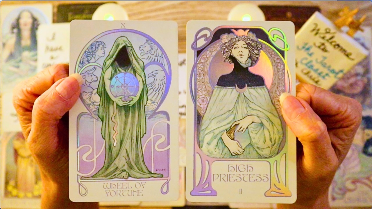 THE PERSON YOU&rsquo;RE WAITING ON IS FINALLY READY TO TALK!! | ❤️ LOVE TAROT