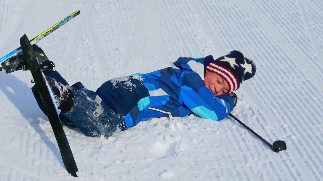 Cross country skiing on Korlevoll - Seljestad, By a 7 year old :D