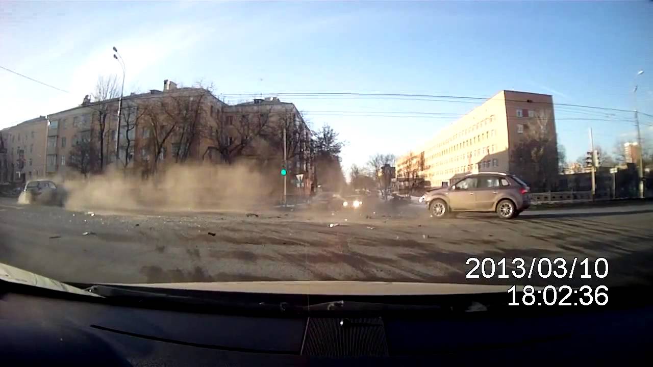 Car crash in Russia 10 March 2013 / car accident 10.03.2013