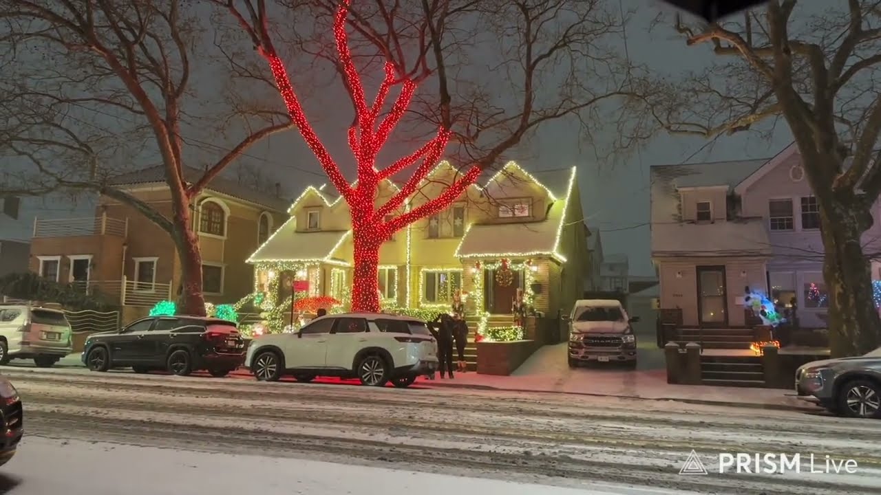 New York 2026 |Christmas snow walking, Dyker Height, Brooklyn,8PM Dec 26 2025