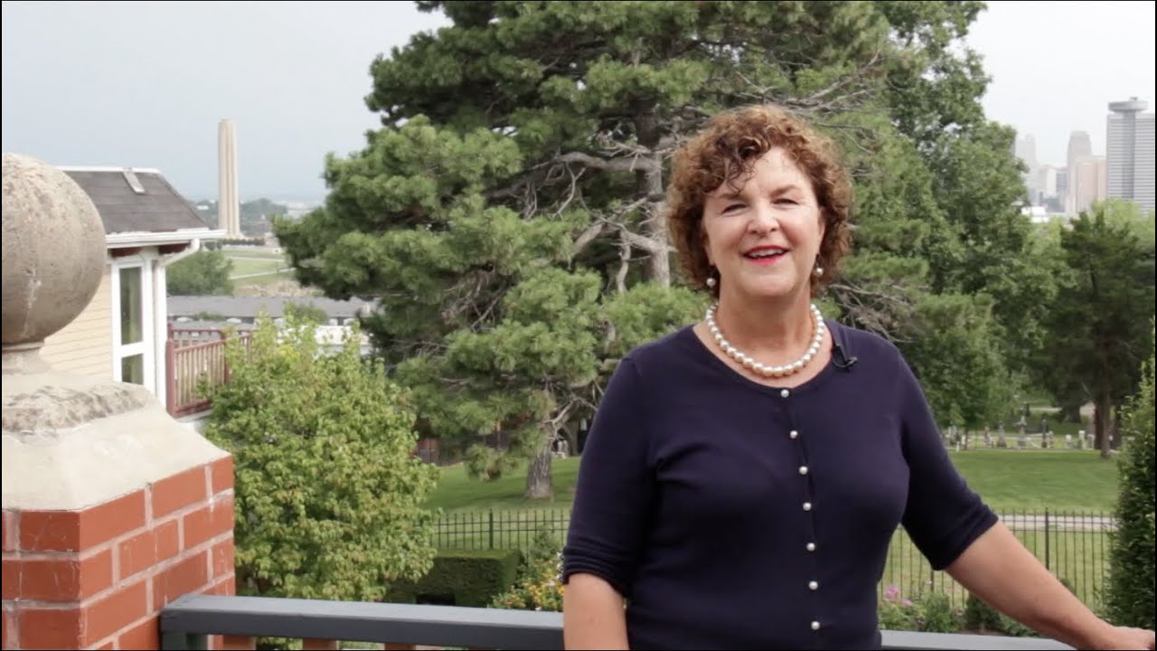216 E 30th St, Kansas City, MO | Union Hill | DeeDee Cooper