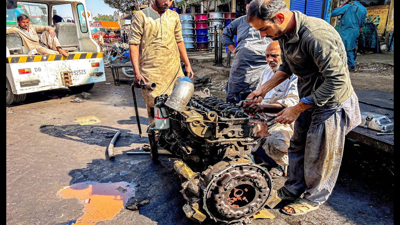Old Model Truck 6 Cylinder Engine-Repair Diesel Engine || Diesel Engine Restoration