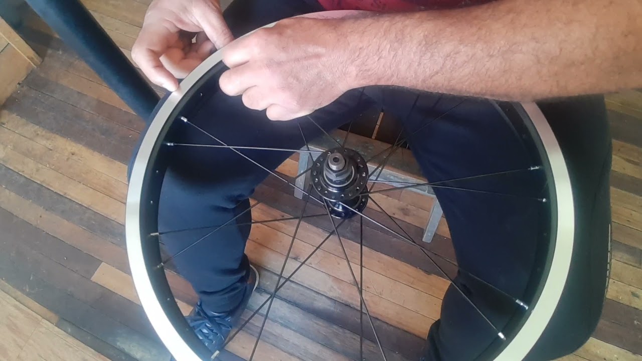 Aprende a ARMAR un RIN de BICICLETA sin herramientas, paso a paso