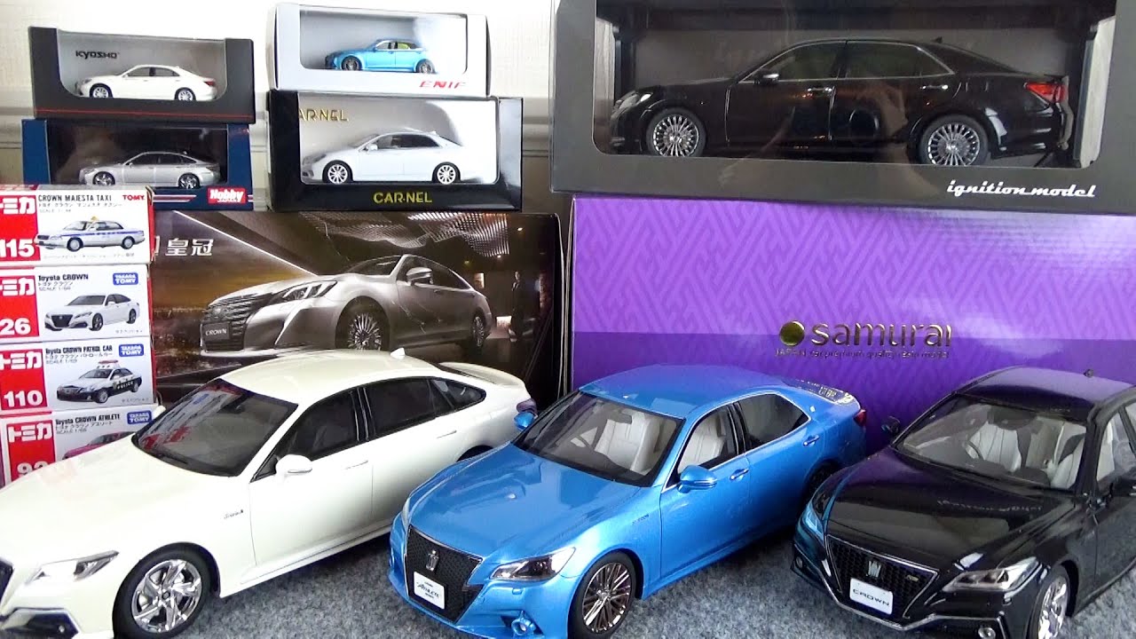 Давайте откроем и поиграем в различные литые модели автомобилей марки «TOYOTA Crown» ♪