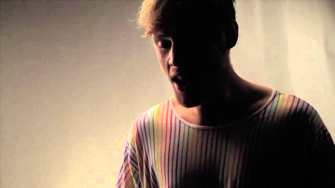 Annasaid - Hands (OFFICIAL MUSIC VIDEO)