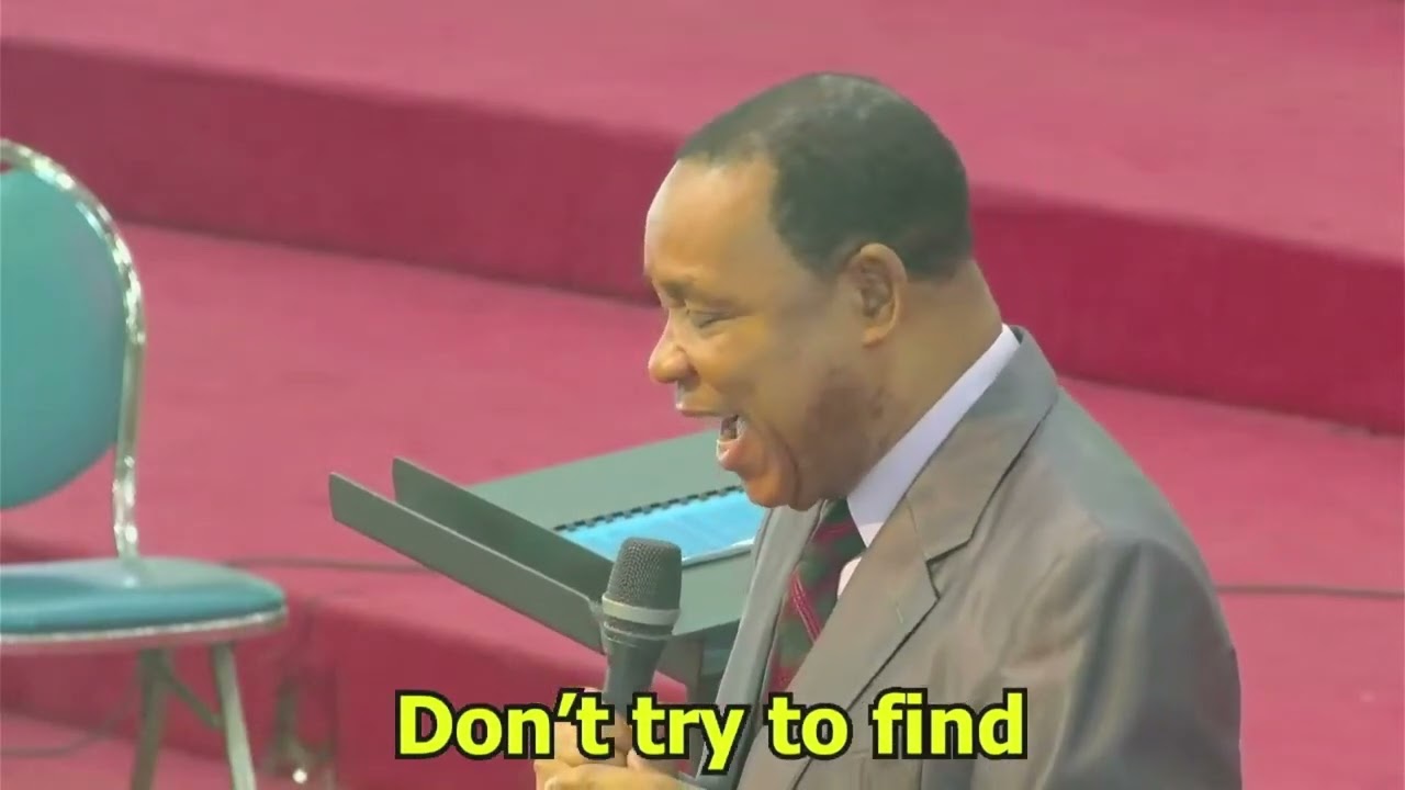 Don’t Turn Around! | Powerful Gospel Solo by Bro. Tony Ademuyiwa Apostolic Faith WECA 08-06-2025