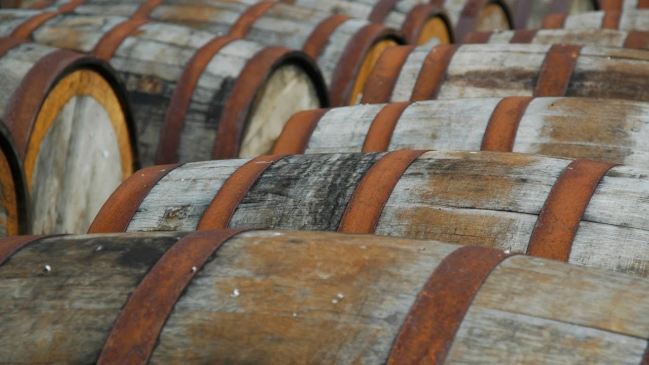What Is Cask Strength aka Barrel Proof? | Whiskey Guide
