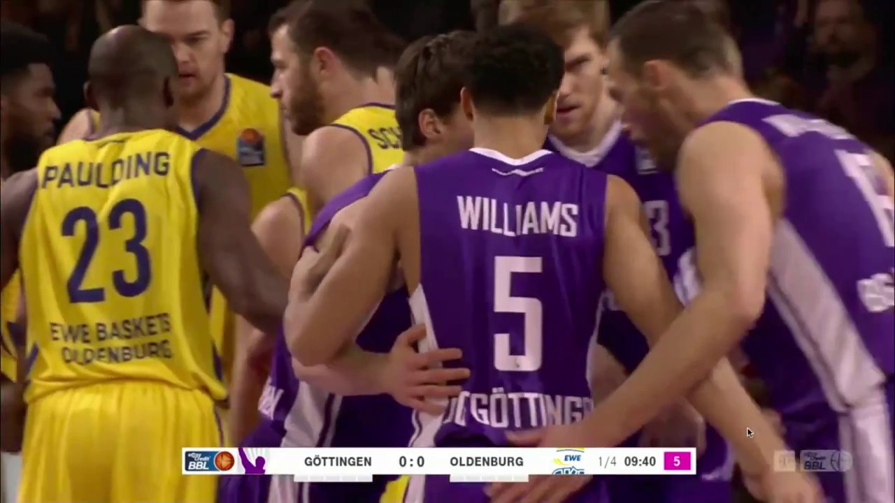 Leon Williams BG Göttingen EasyCredit Basketball Bundesliga 2017