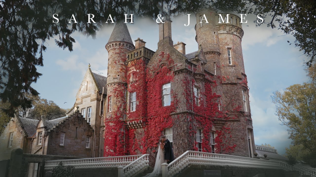 A Beautiful Red Ivy Wedding at Carlowrie Castle | Scottish Castle Wedding