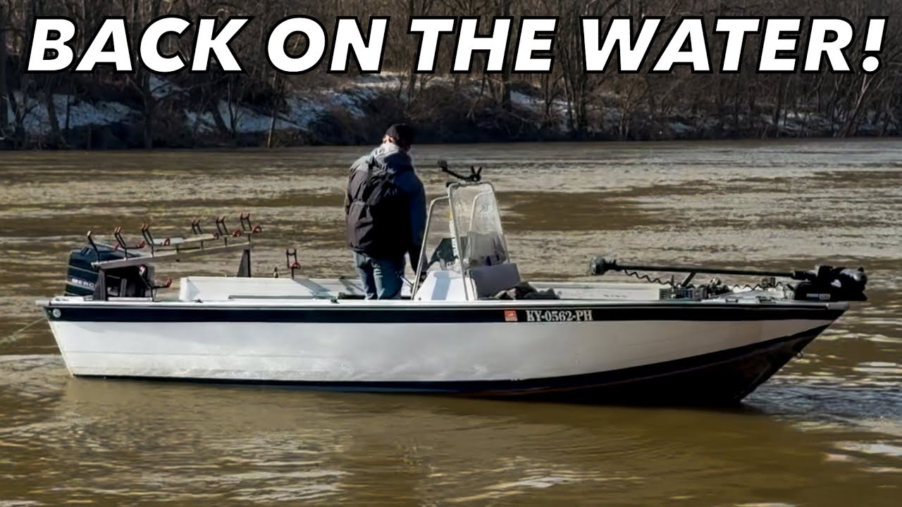 Our Old Aluminum Boat Is Finally Back On The Water After A Complete Rebuild! (Winter Catfishing)