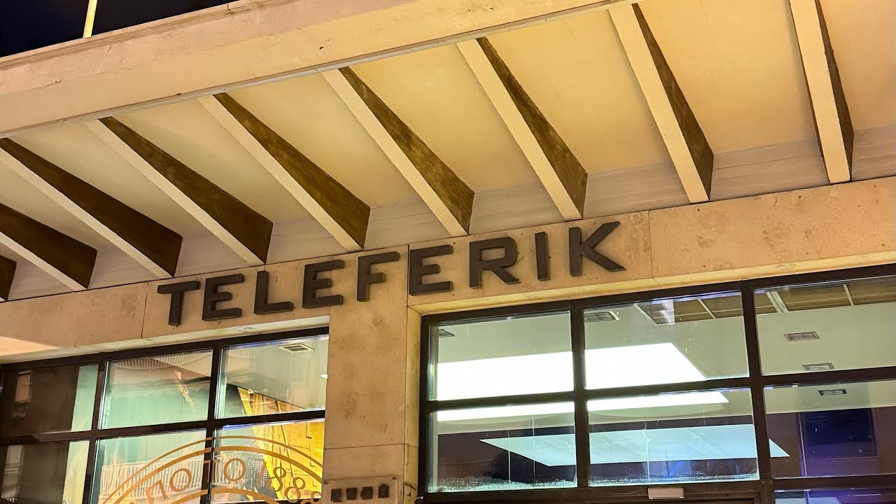 ΣΤΟ ΛΥΚΑΒΗΤΤΟ ΜΕ ΤΟ ΤΕΛΕΦΕΡΙΚ
