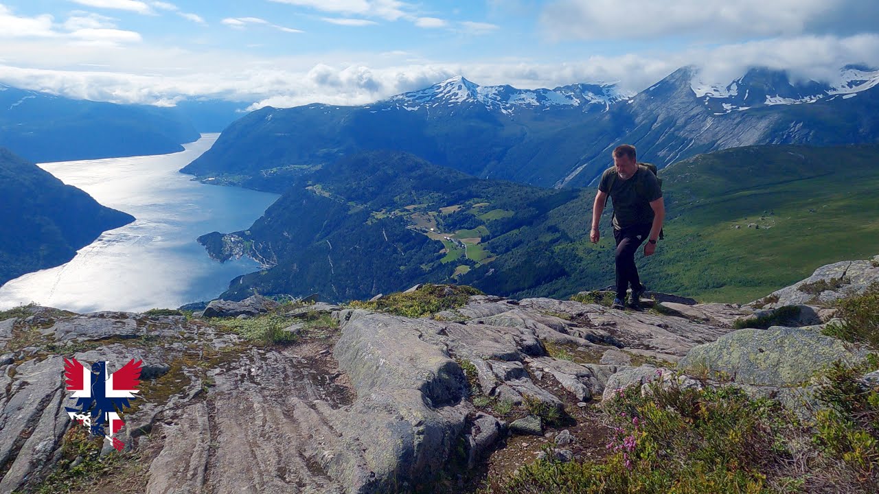The Best View in Norway? Hiking Hegguraksla for Epic Norddal & Tafjord Fjord Views