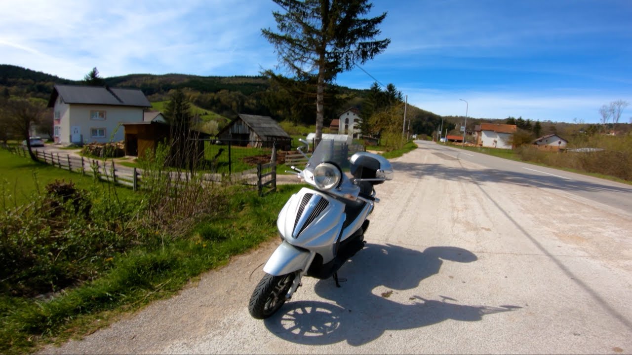 Piaggio Beverly Tourer 250 ie | Pure sound | 4K | Top speed