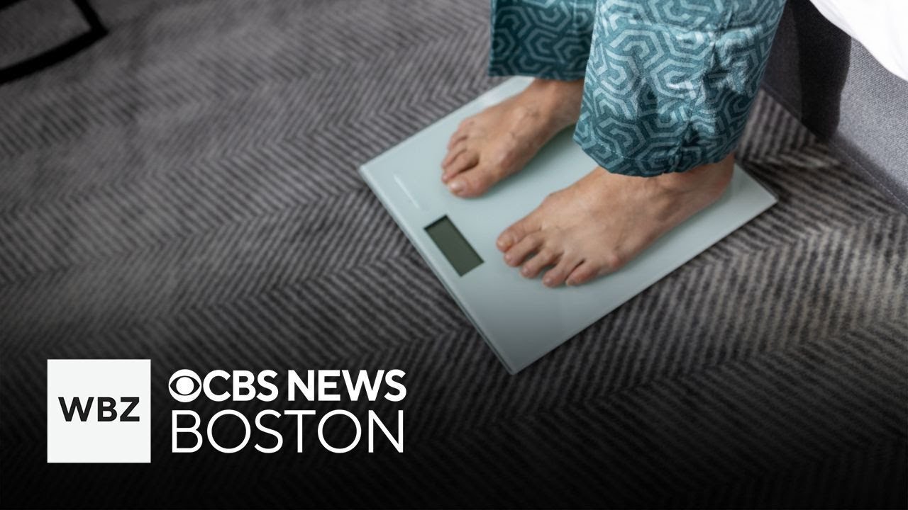 More older women reporting disordered eating as they go through menopause, NY Times says