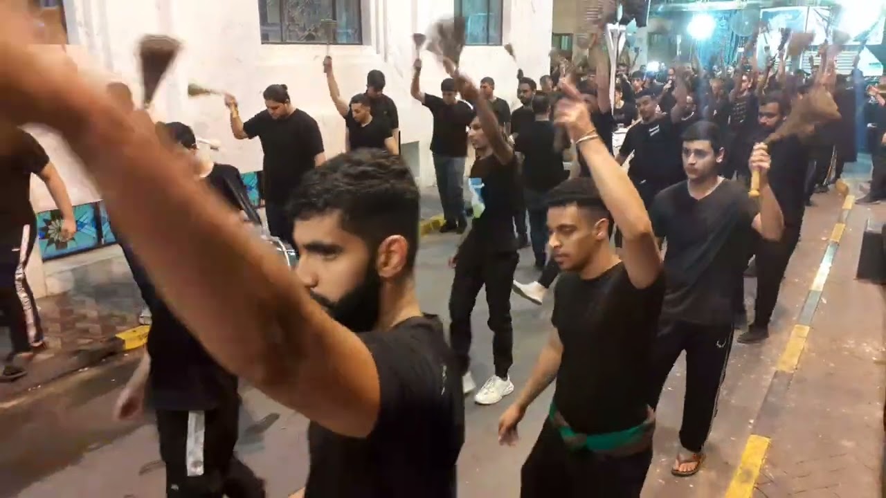 مرور موكب زنجيل مأتم الزينبية ليلة استشهاد أمام الحسن المجتبى( ع )   بمشاركة الرادود جعفر عابدين