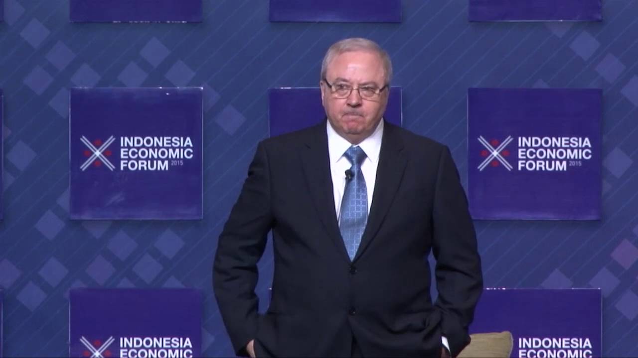 IEF 2015: Business Strategy in the Digital Age by Professor Gordon Hewitt.