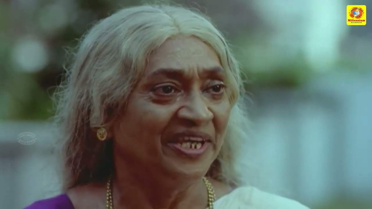 നിങ്ങൾക്കു തണ്ടും തടിയുമുണ്ടെങ്കിൽ അടക്കി നിർത്തേണ്ടത് ഇവളെയല്ല | God Father Movie | Mukesh | Kanaka