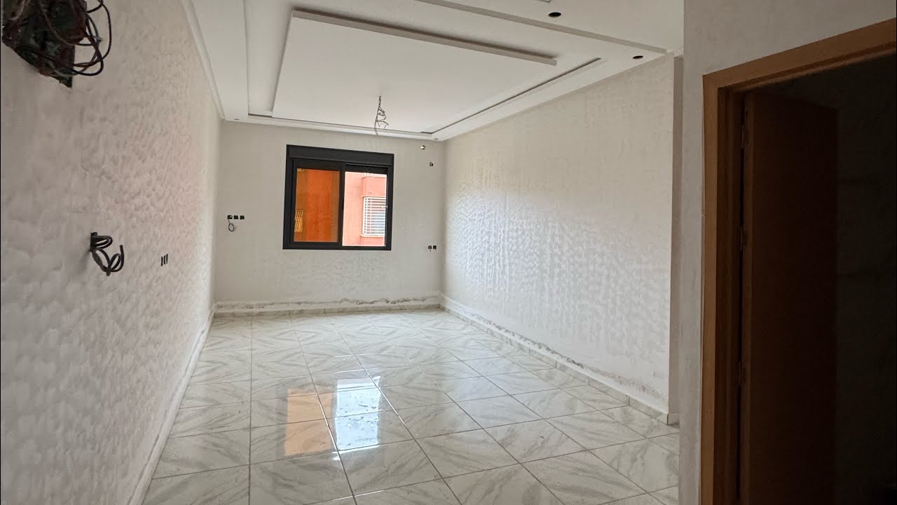 شقة للبيع منزه الأطلس 1 بني ملال فيها الدعم 10 المليون مع قبو لسيارة داخل فالبيع 🤩0674436117☎️
