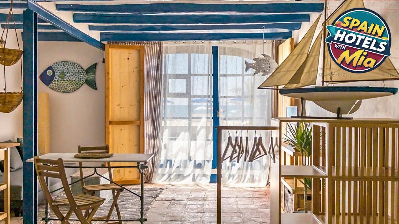La casa de las barcas Suite a pie de playa | Calafell, Spain | Hotel Review ⭐
