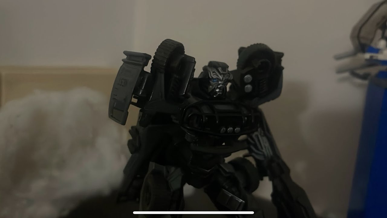 Transformers Stop Motion S2 E1: Hunted
