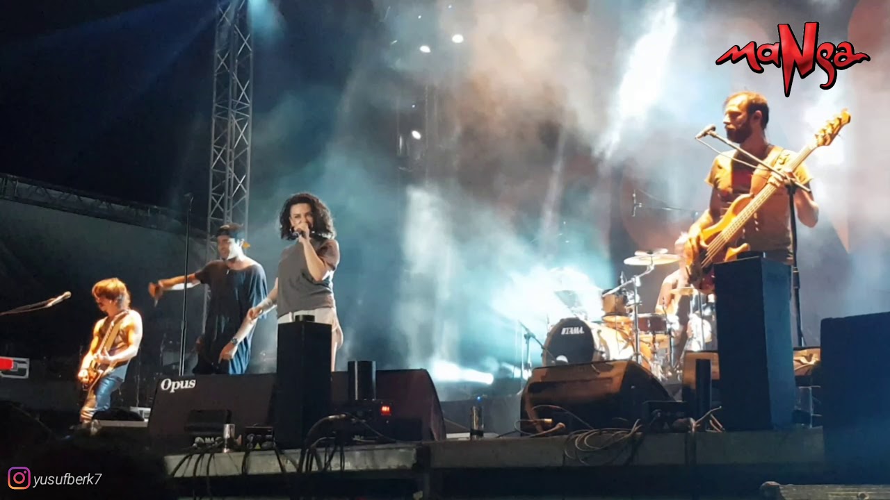 maNga & Fatma Turgut - Beni Benimle Bırak & Konser Sonu (Kuşadası Gençlik Festivali 2018 #kgf2018)