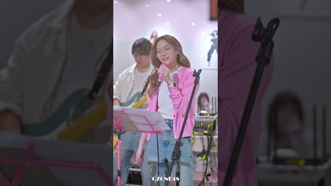[4K60p] Satchan Sawitchaya - วันครบเลิก @ H&M Music Studio | Central World 160369